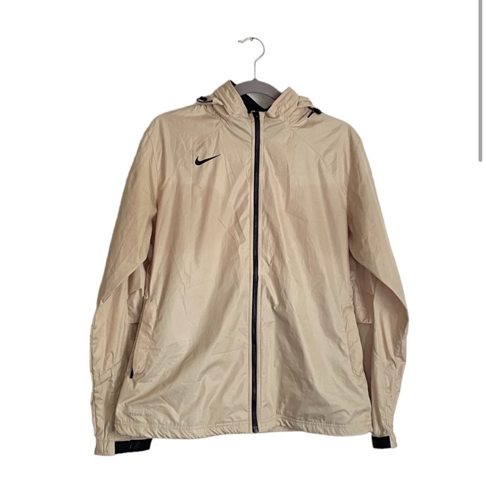 Nike Women’s Storm Fit Jacket L